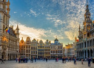 Kinh nghiệm tham quan thủ đô Brussels bổ ích cho du khách du lịch Bỉ Kinh nghiệm tham quan thủ đô Brussels bổ ích cho du khách du lịch Bỉ